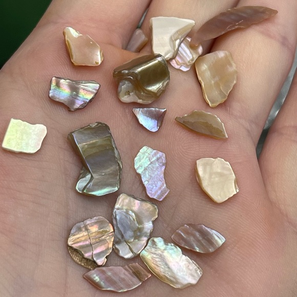 BULK Real Mother of Pearl & Abalone PCs crafting jewelry inlays beads mosaics… - Picture 11 of 16